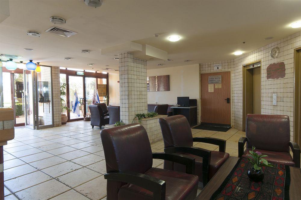 Inbar Hotel Арад Экстерьер фото