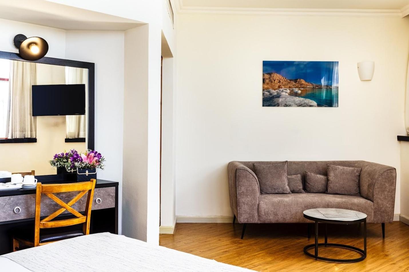 Inbar Hotel Арад Экстерьер фото