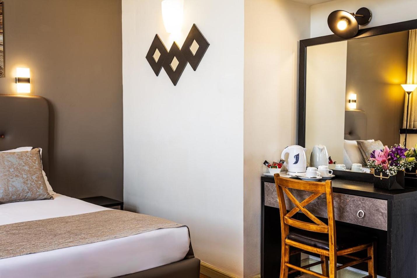 Inbar Hotel Арад Экстерьер фото