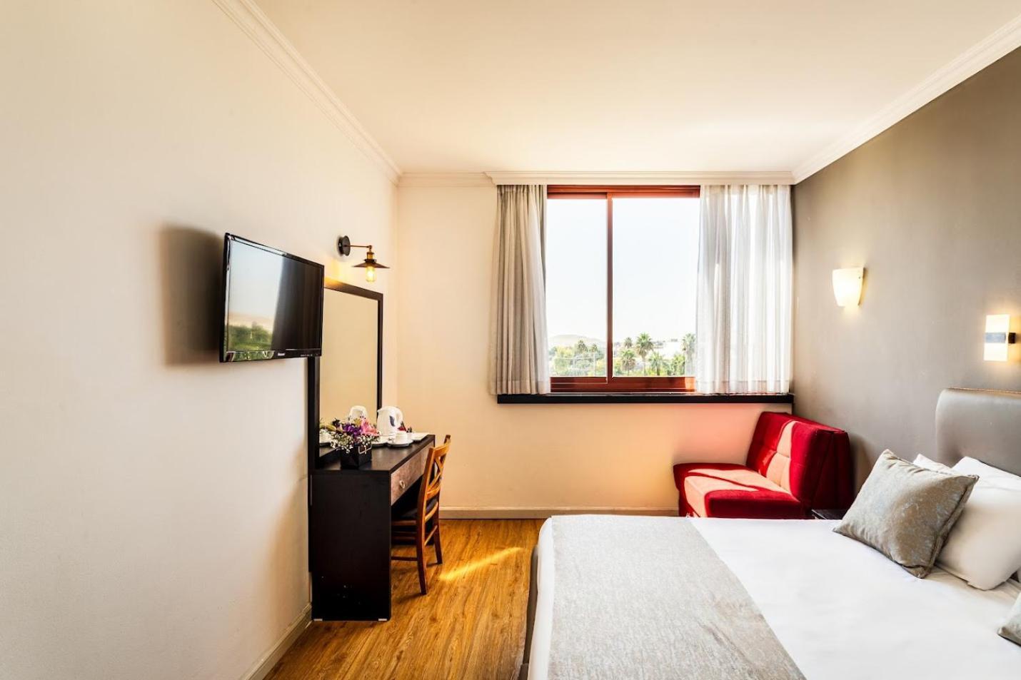 Inbar Hotel Арад Экстерьер фото