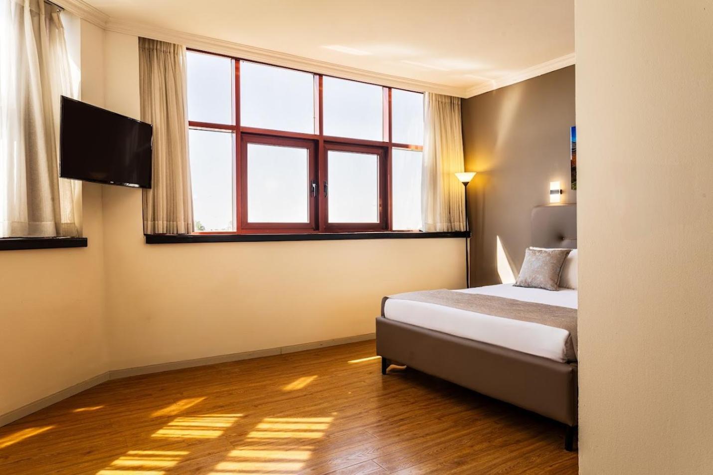 Inbar Hotel Арад Экстерьер фото